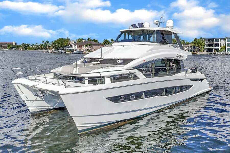 54ft Aquila Yacht For Sale