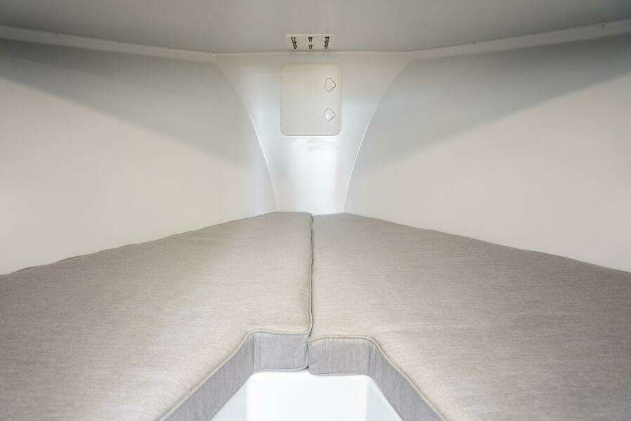 Pretty Work 42ft Mussel Ridge Yacht For Sale