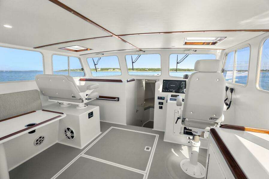 Pretty Work 42ft Mussel Ridge Yacht For Sale