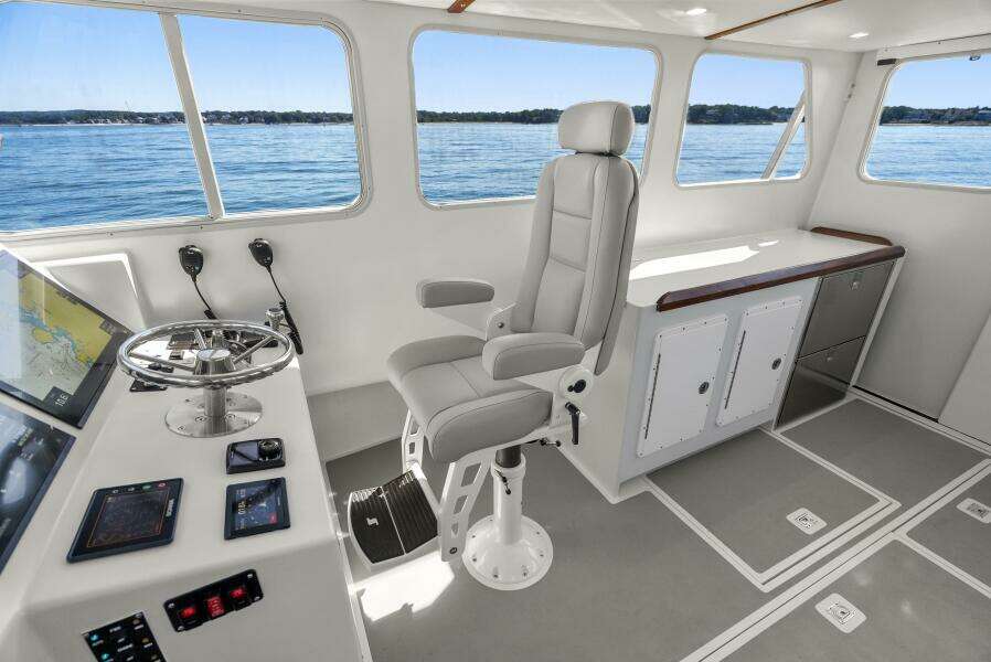 Pretty Work 42ft Mussel Ridge Yacht For Sale
