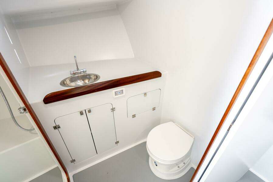 Pretty Work 42ft Mussel Ridge Yacht For Sale