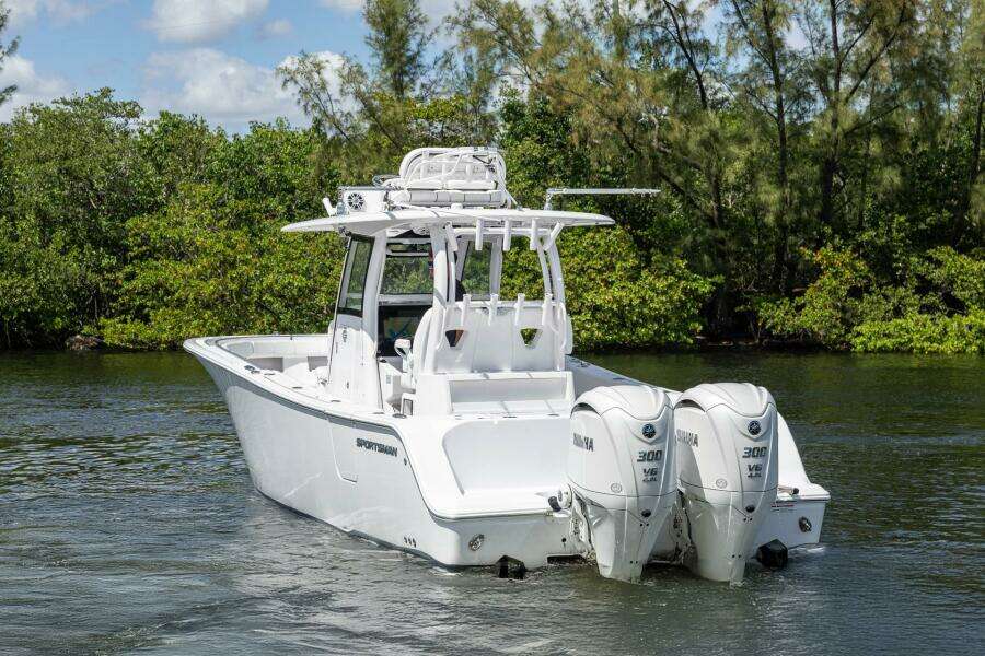 32ft Sportsman Yacht For Sale