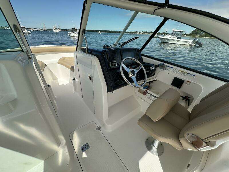 Supernova 26ft Pursuit Yacht For Sale