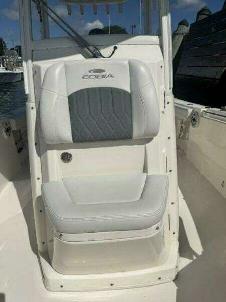24ft Cobia Yacht For Sale