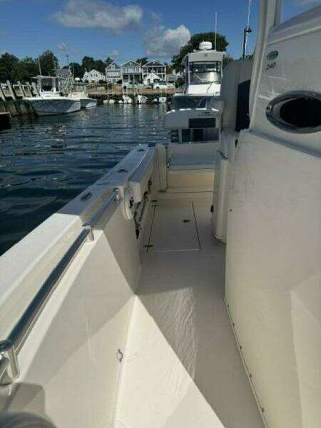 24ft Cobia Yacht For Sale