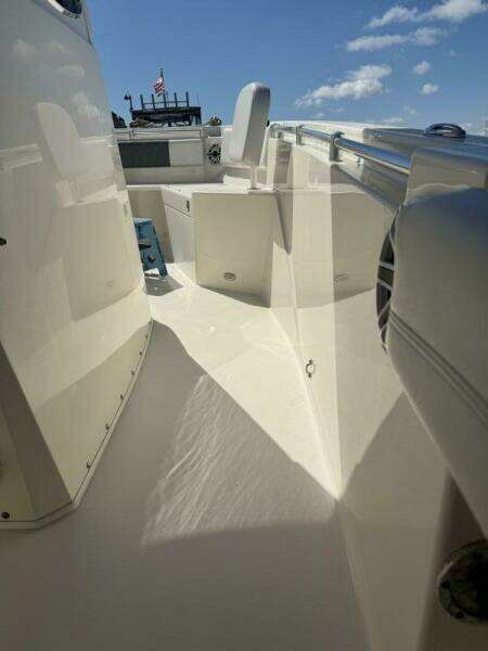 24ft Cobia Yacht For Sale