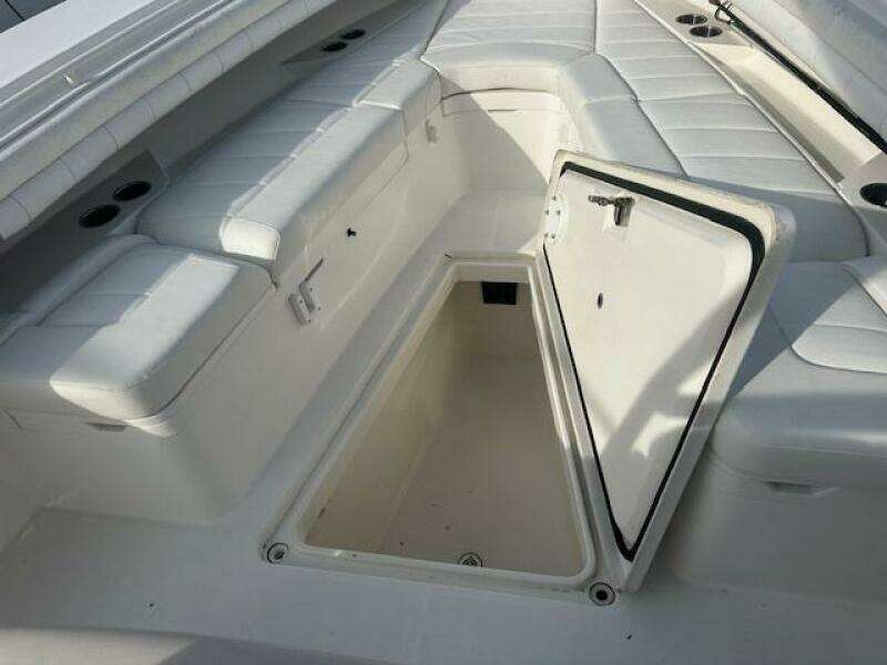 31ft Regulator Yacht For Sale