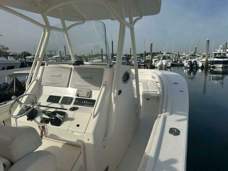 31ft Regulator Yacht For Sale