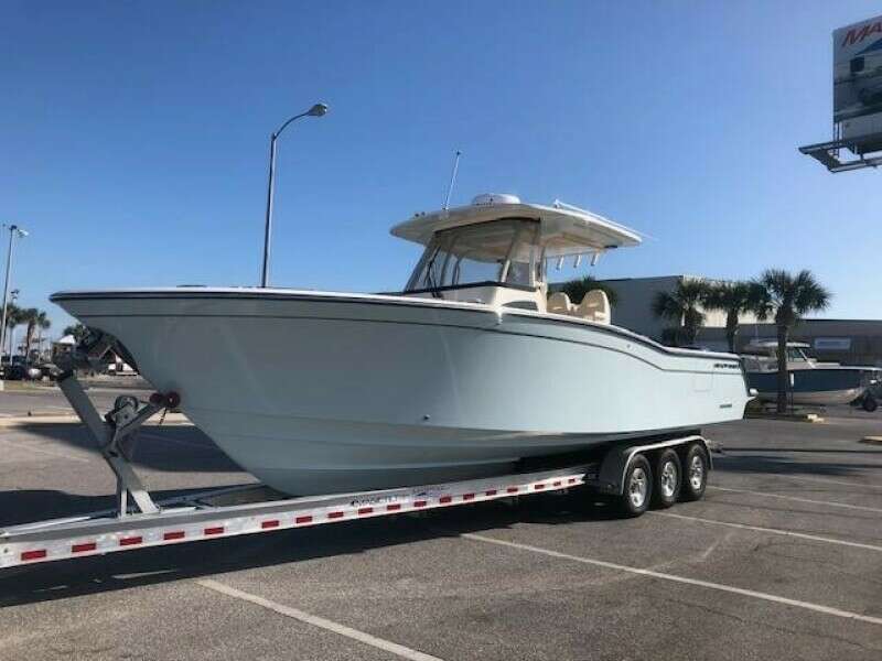32ft Grady White Yacht For Sale