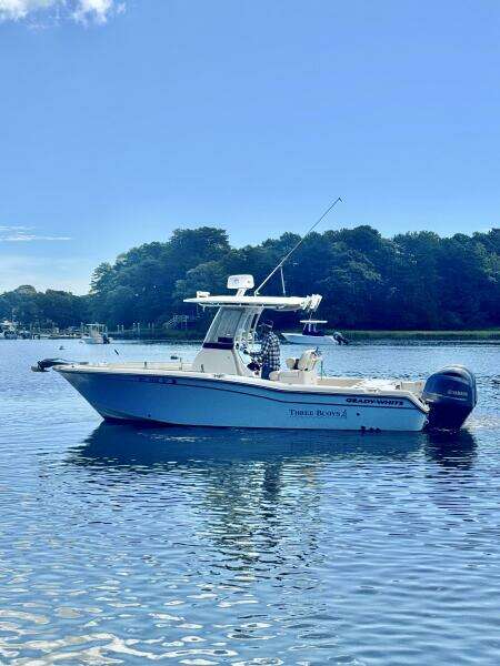 25ft Grady White Yacht For Sale