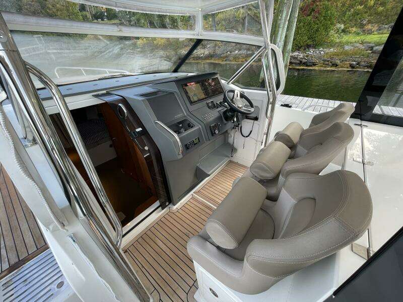 WINDRUSH 40ft Nimbus Yacht For Sale