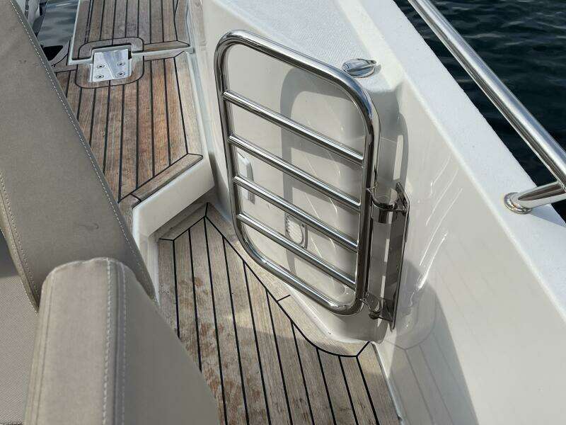 WINDRUSH 40ft Nimbus Yacht For Sale