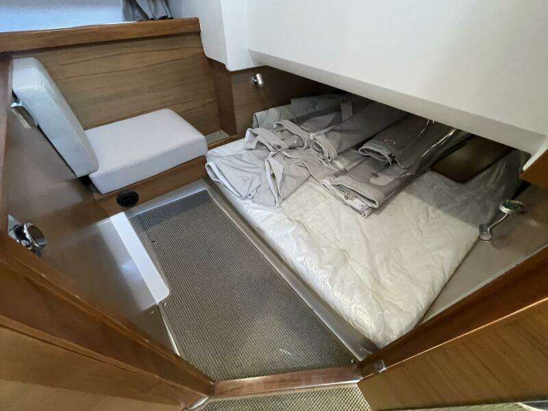 WINDRUSH 40ft Nimbus Yacht For Sale
