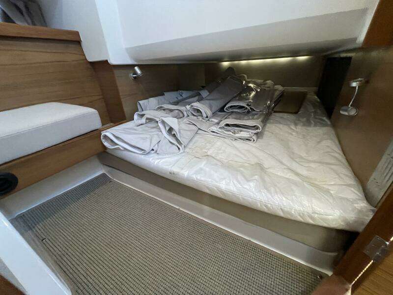 WINDRUSH 40ft Nimbus Yacht For Sale
