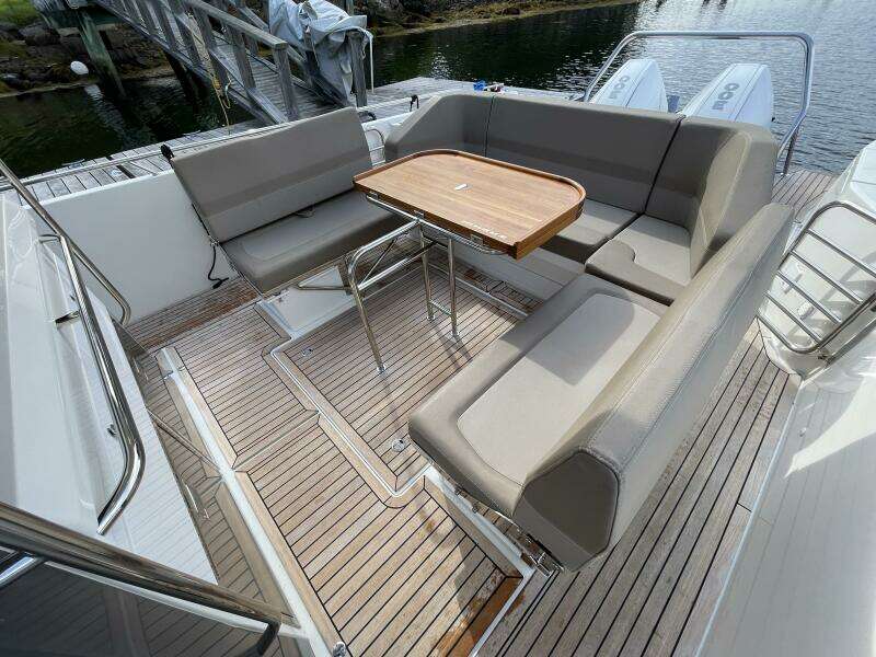 WINDRUSH 40ft Nimbus Yacht For Sale