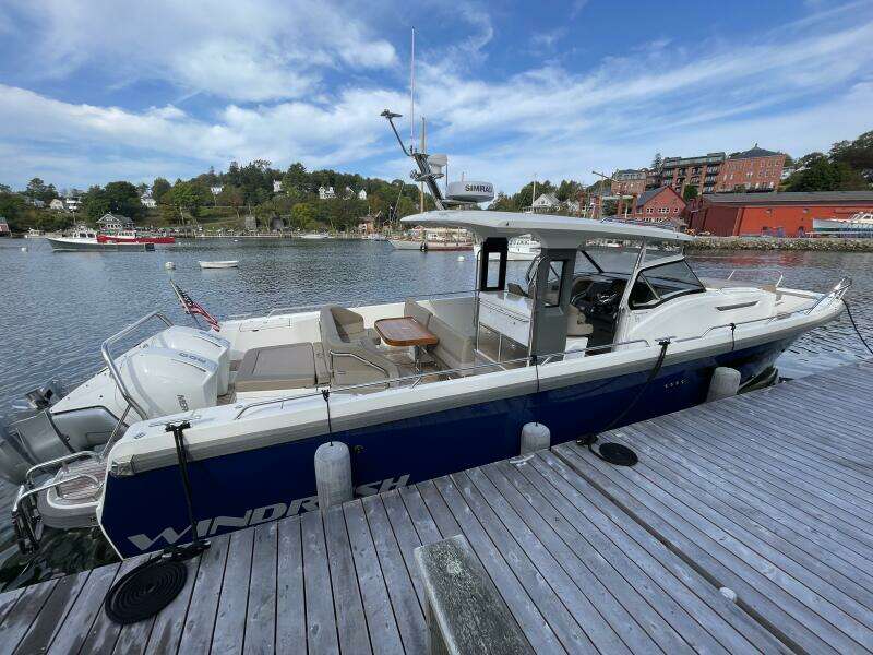WINDRUSH 40ft Nimbus Yacht For Sale
