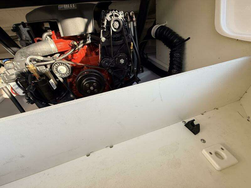 22ft Four Winns Yacht For Sale