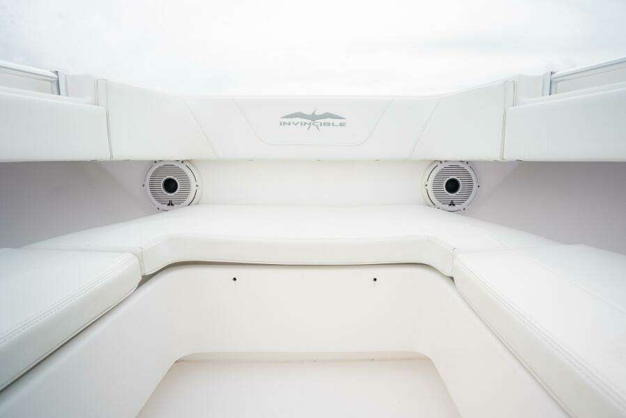 39ft Invincible Yacht For Sale