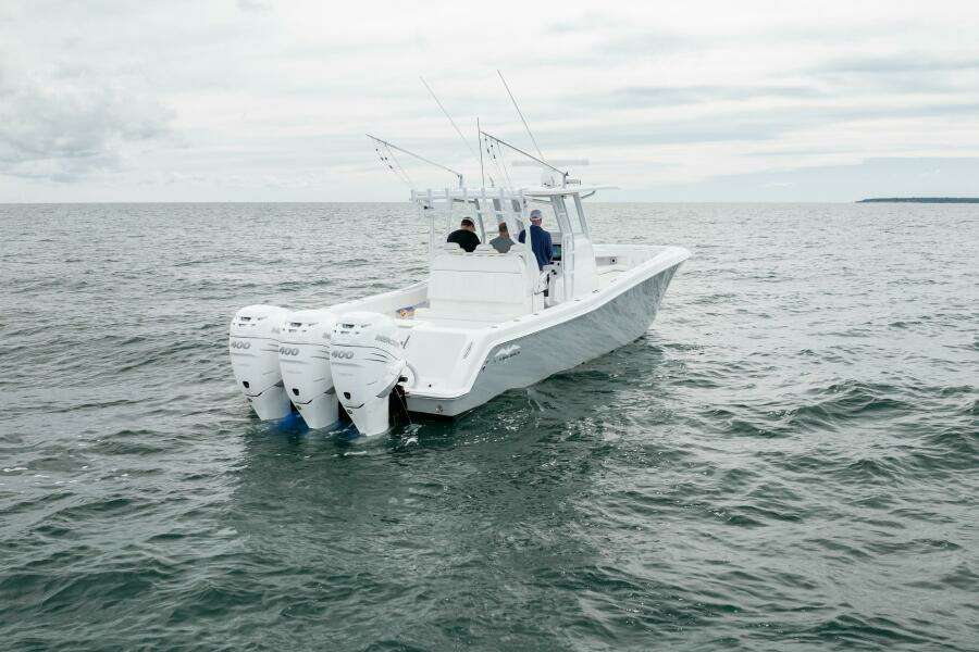 39ft Invincible Yacht For Sale
