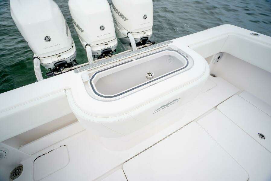 39ft Invincible Yacht For Sale