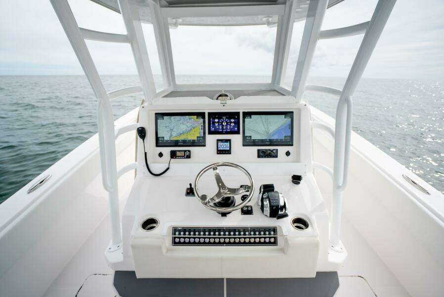 39ft Invincible Yacht For Sale