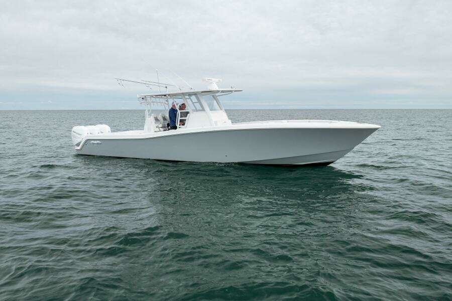 39ft Invincible Yacht For Sale