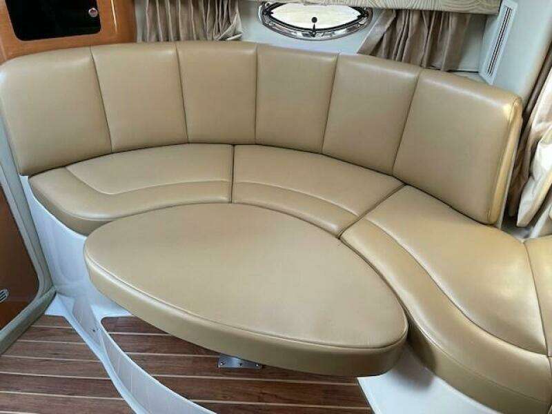 SeaHorse 33ft Chaparral Yacht For Sale