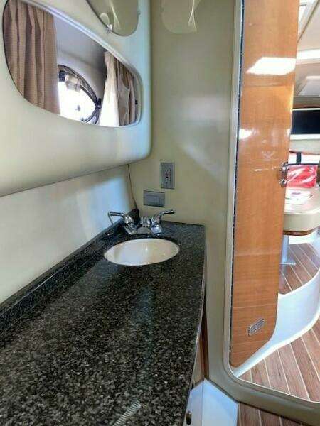SeaHorse 33ft Chaparral Yacht For Sale