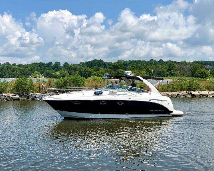SeaHorse 33ft Chaparral Yacht For Sale