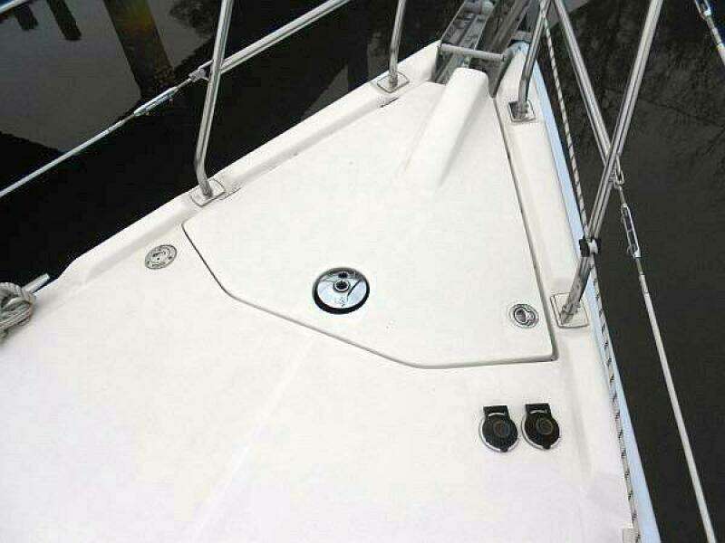 WINDEPENDENCE 38ft Hunter Yacht For Sale