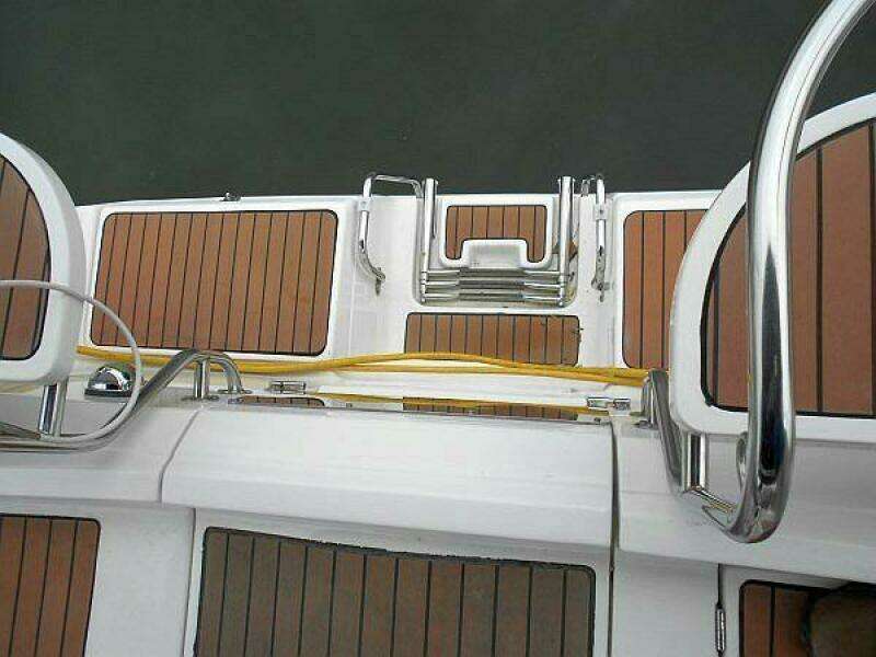 WINDEPENDENCE 38ft Hunter Yacht For Sale