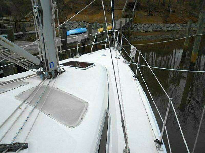 WINDEPENDENCE 38ft Hunter Yacht For Sale