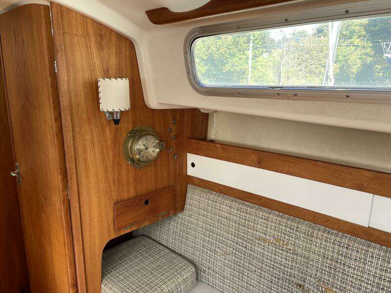 ARGO 28ft Sabre Yacht For Sale