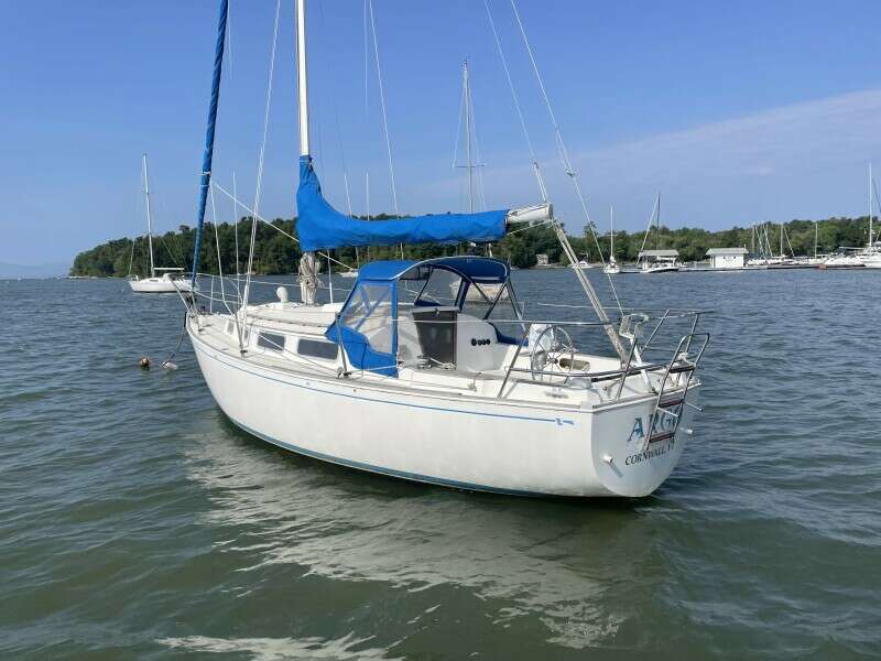 ARGO 28ft Sabre Yacht For Sale