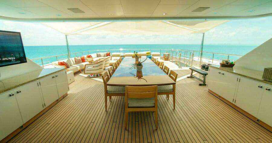 Sun Deck Dining