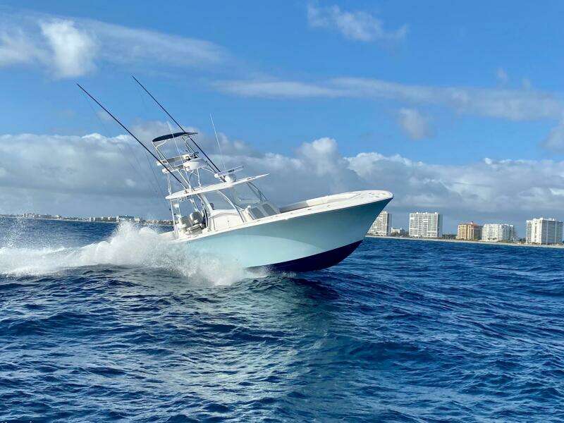 39ft Front Runner Yacht For Sale