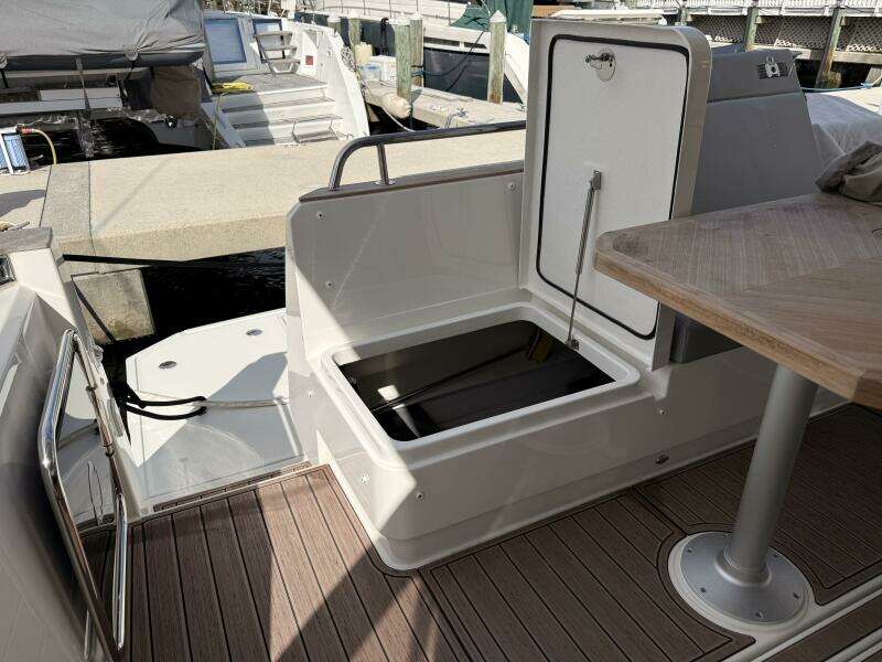 Electric Summer 48ft Greenline Yacht For Sale