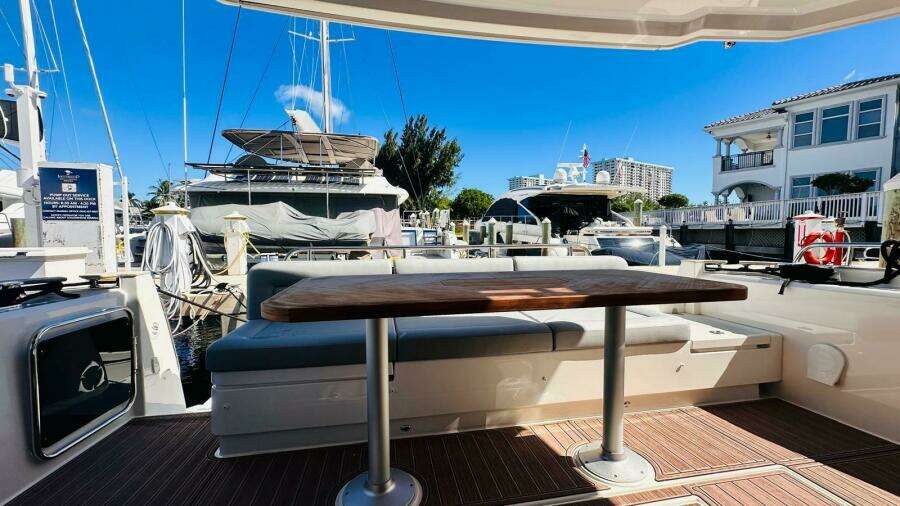 Electric Summer 48ft Greenline Yacht For Sale