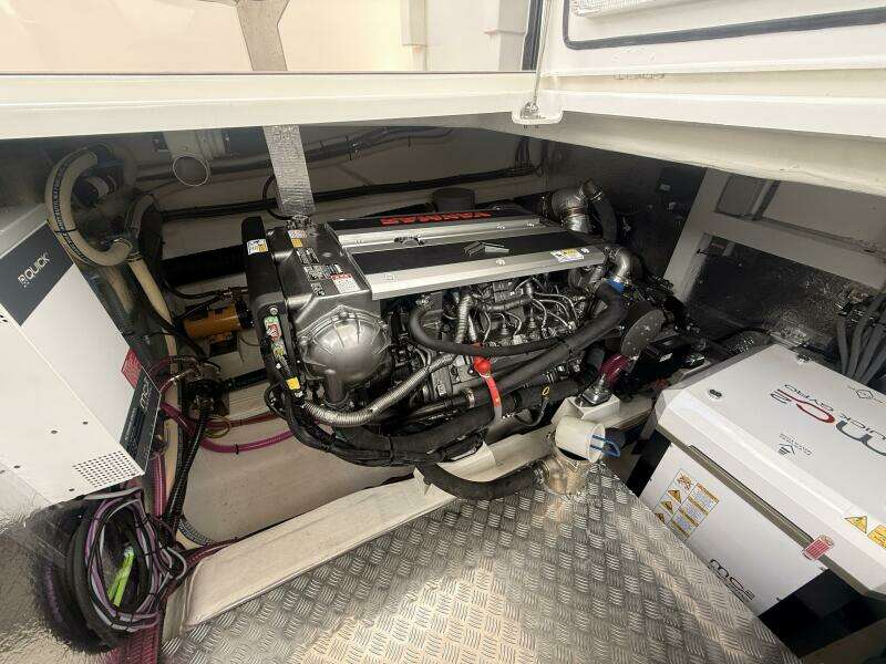 Electric Summer 48ft Greenline Yacht For Sale