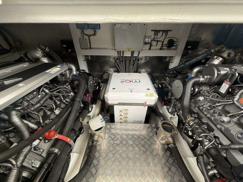 Electric Summer 48ft Greenline Yacht For Sale