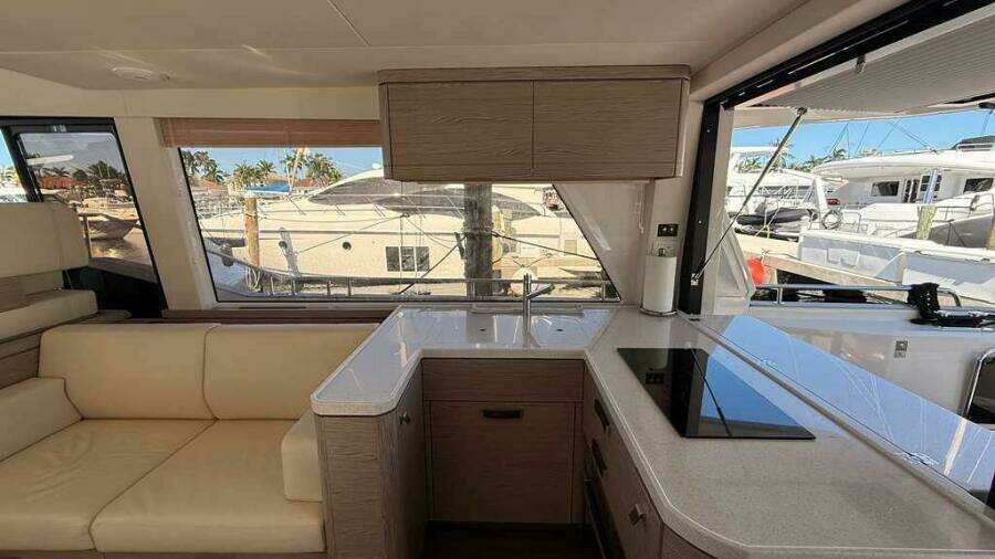 Electric Summer 48ft Greenline Yacht For Sale