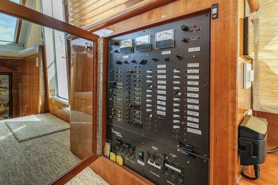 Aloha 56ft Navigator Yacht For Sale