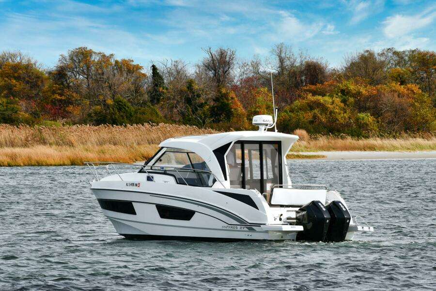 29ft Beneteau Yacht For Sale