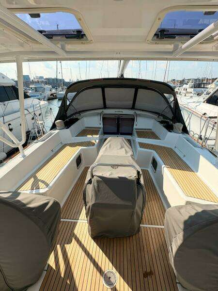 Remedy 57ft Jeanneau Yacht For Sale