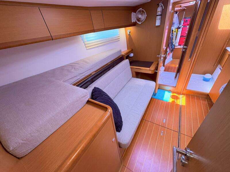 Remedy 57ft Jeanneau Yacht For Sale