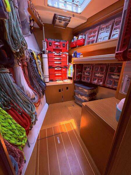 Remedy 57ft Jeanneau Yacht For Sale