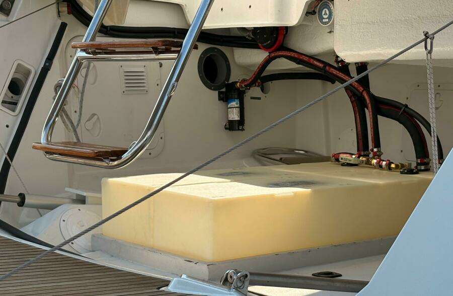 Remedy 57ft Jeanneau Yacht For Sale