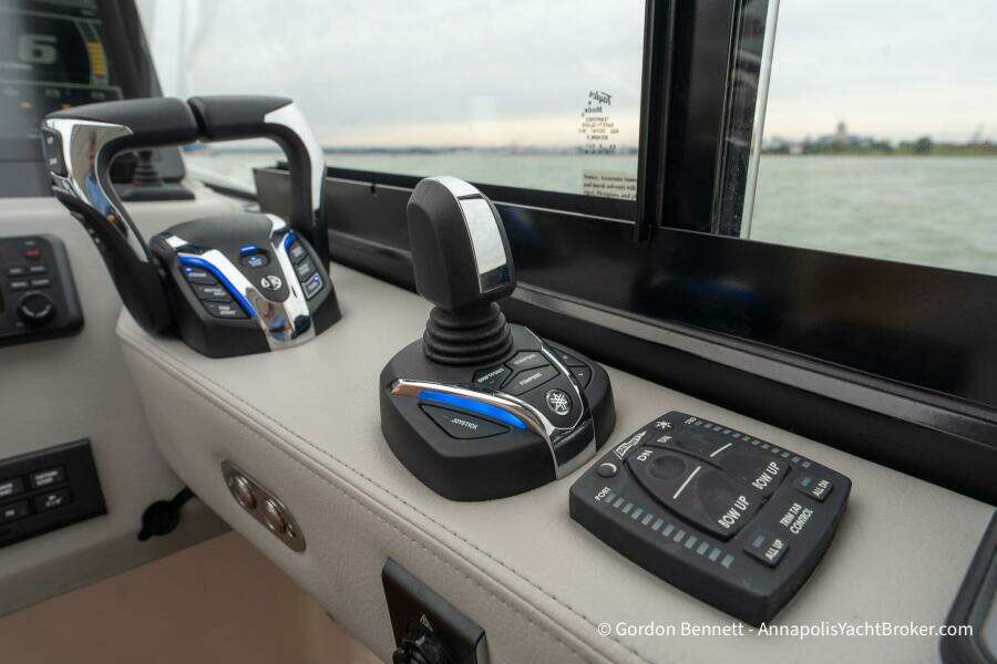 QSS Century 36ft Regal Yacht For Sale