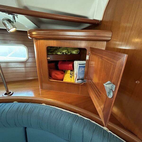 SeaCure 36ft Beneteau Yacht For Sale
