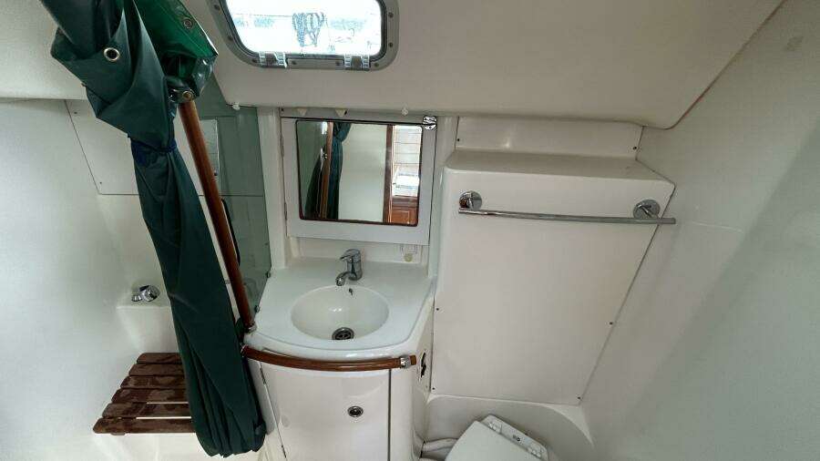 SeaCure 36ft Beneteau Yacht For Sale